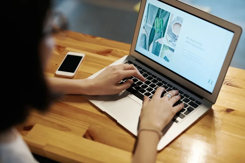 No-Code ve Low-Code Platformlar: Yazılımın Yeni Evrimi
