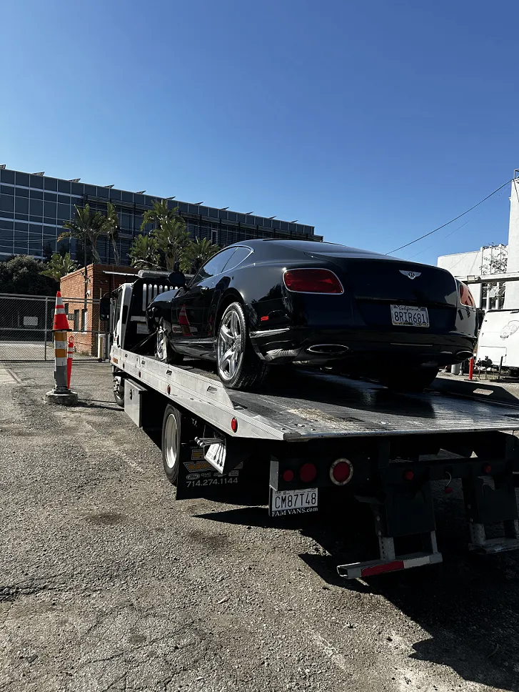 How Flatbed Towing Protects Your Vehicle